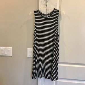 SALESHEINSIDE Boutique Black&White Stripe Dress SM